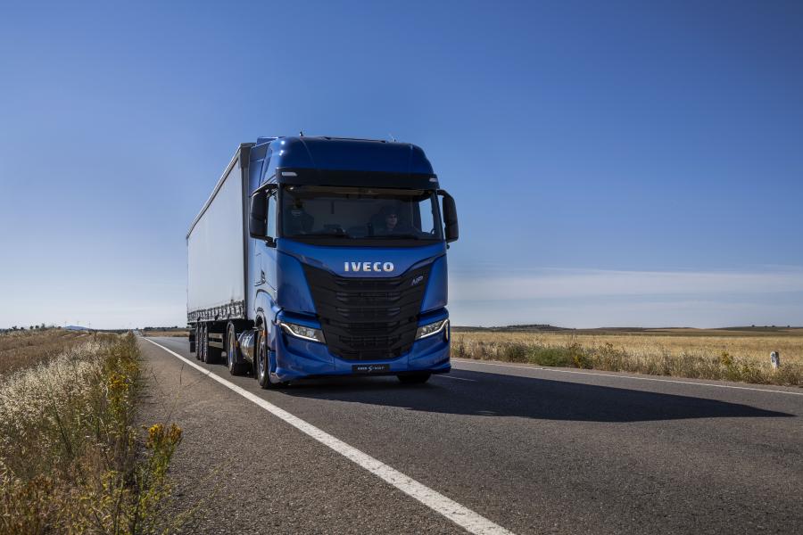 Iveco S-WAY NP S460 4x2 2019 года  (фото 7 из 19)